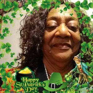 Meet your Posher, Loretta